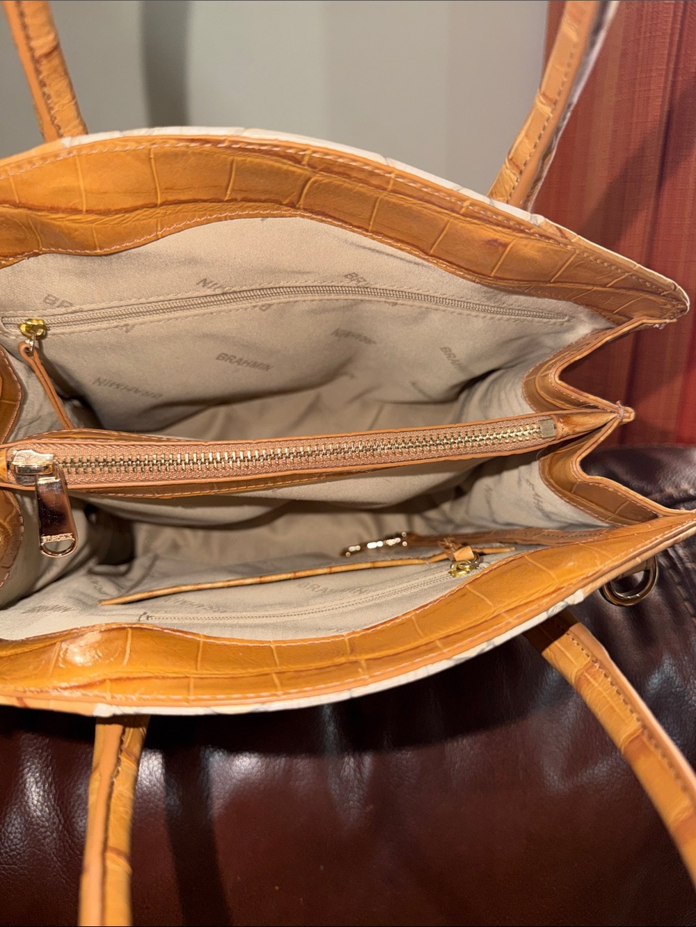 ‼️Brahmin Rosetta Medium Leather Satchel Handbag - Picture 9 of 13